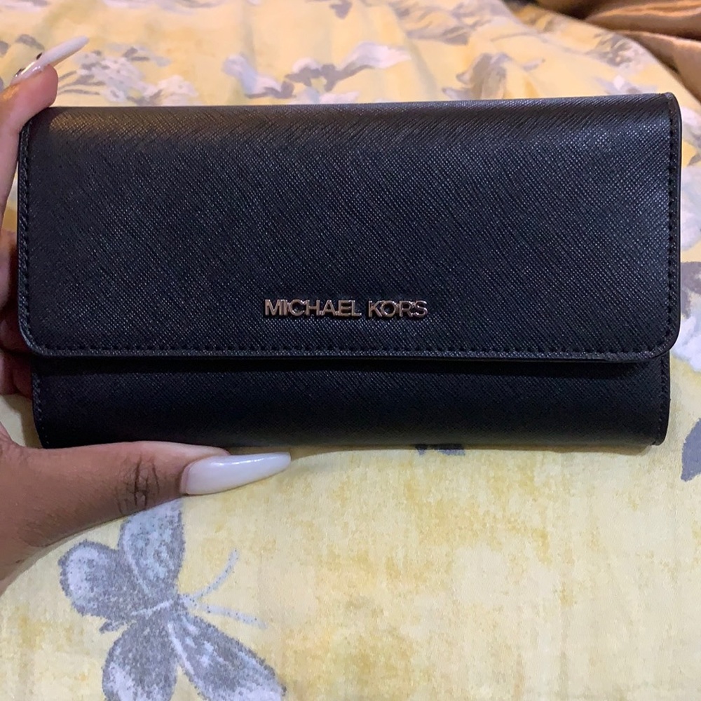 Michael Kors wallet